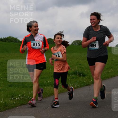 05.05.2024 - 7. Wedeler Halbmarathon Fuchs,  Jonas http://msf.ph/oto/6234712 05.05.2024 11:21:06 Laufen 513, 14, 494, 435 meine-sportfotos.de