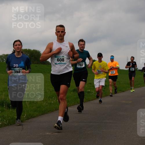 05.05.2024 - 7. Wedeler Halbmarathon Fuchs,  Jonas http://msf.ph/oto/6234741 05.05.2024 11:21:12 Laufen 20, 392, 608, 45, 782, 255, 420, 836 meine-sportfotos.de