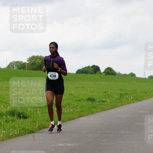 05.05.2024 - 7. Wedeler Halbmarathon Fuchs,  Jonas http://msf.ph/oto/6234780 05.05.2024 11:21:22 Laufen 438 meine-sportfotos.de