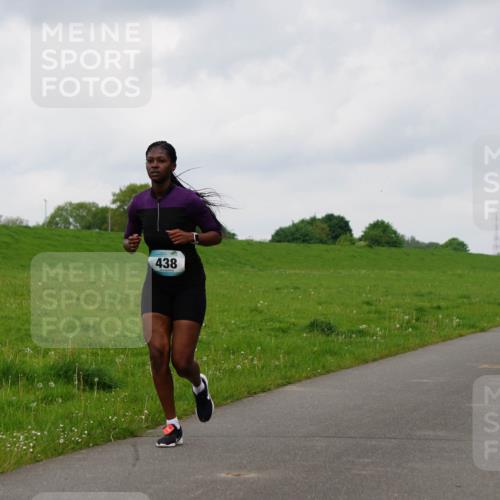 05.05.2024 - 7. Wedeler Halbmarathon Fuchs,  Jonas http://msf.ph/oto/6234782 05.05.2024 11:21:22 Laufen 438 meine-sportfotos.de