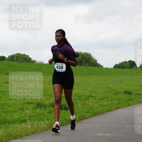 05.05.2024 - 7. Wedeler Halbmarathon Fuchs,  Jonas http://msf.ph/oto/6234785 05.05.2024 11:21:22 Laufen 438 meine-sportfotos.de