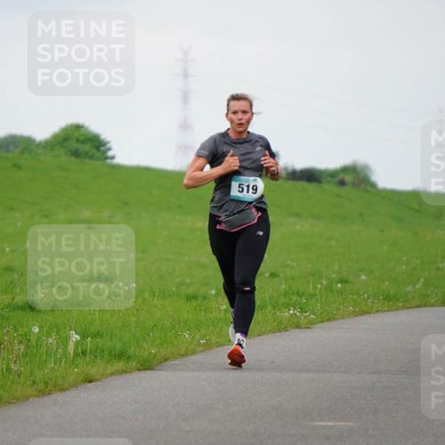 05.05.2024 - 7. Wedeler Halbmarathon Fuchs,  Jonas http://msf.ph/oto/6234801 05.05.2024 11:21:29 Laufen 519, 87, 434 meine-sportfotos.de