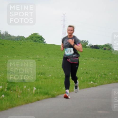 05.05.2024 - 7. Wedeler Halbmarathon Fuchs,  Jonas http://msf.ph/oto/6234804 05.05.2024 11:21:30 Laufen 519 meine-sportfotos.de