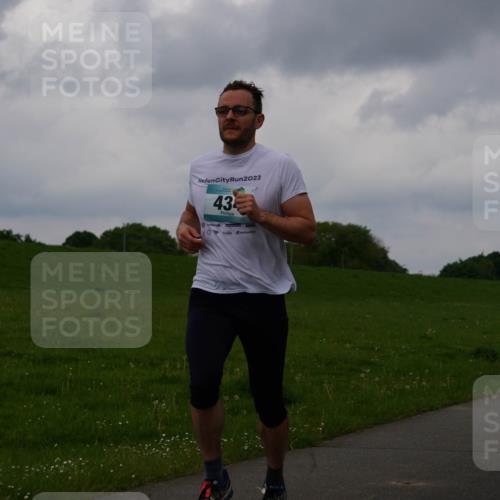 05.05.2024 - 7. Wedeler Halbmarathon Fuchs,  Jonas http://msf.ph/oto/6234851 05.05.2024 11:21:42 Laufen 2022, 43 meine-sportfotos.de