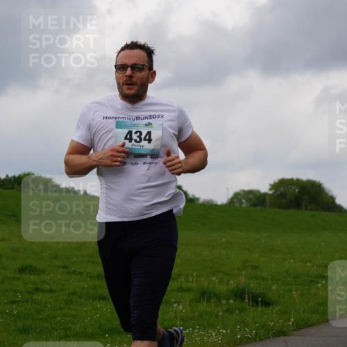05.05.2024 - 7. Wedeler Halbmarathon Fuchs,  Jonas http://msf.ph/oto/6234855 05.05.2024 11:21:43 Laufen 2022, 434 meine-sportfotos.de