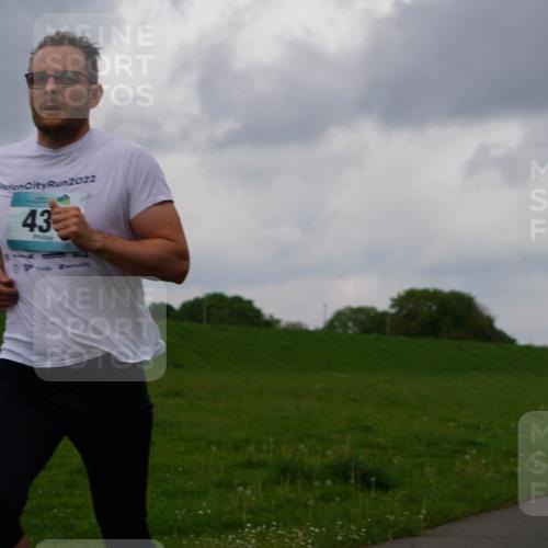 05.05.2024 - 7. Wedeler Halbmarathon Fuchs,  Jonas http://msf.ph/oto/6234857 05.05.2024 11:21:43 Laufen 2022, 43 meine-sportfotos.de