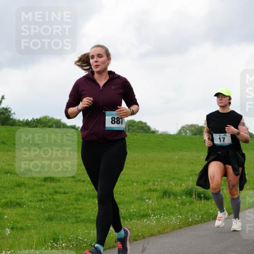 05.05.2024 - 7. Wedeler Halbmarathon Fuchs,  Jonas http://msf.ph/oto/6234885 05.05.2024 11:21:54 Laufen 887, 17 meine-sportfotos.de