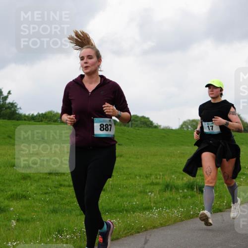 05.05.2024 - 7. Wedeler Halbmarathon Fuchs,  Jonas http://msf.ph/oto/6234886 05.05.2024 11:21:54 Laufen 887, 17 meine-sportfotos.de
