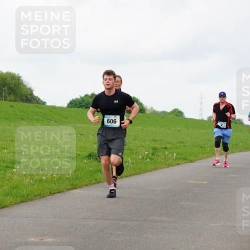 05.05.2024 - 7. Wedeler Halbmarathon Fuchs,  Jonas http://msf.ph/oto/6234919 05.05.2024 11:22:01 Laufen 606 meine-sportfotos.de