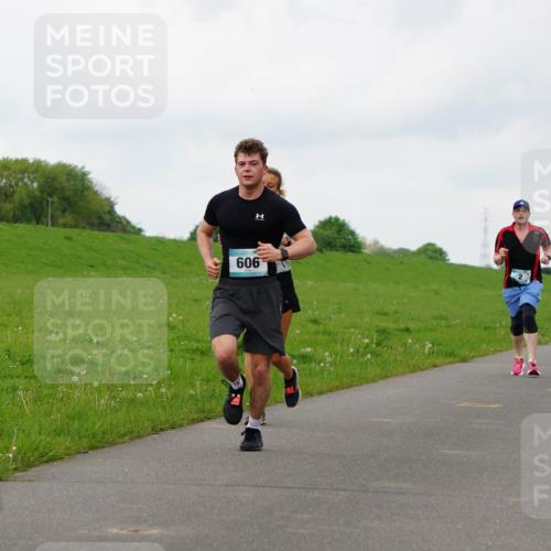 05.05.2024 - 7. Wedeler Halbmarathon Fuchs,  Jonas http://msf.ph/oto/6234922 05.05.2024 11:22:01 Laufen 606, 825 meine-sportfotos.de