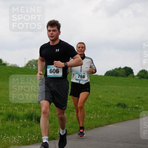 05.05.2024 - 7. Wedeler Halbmarathon Fuchs,  Jonas http://msf.ph/oto/6234934 05.05.2024 11:22:03 Laufen 606, 974, 768 meine-sportfotos.de