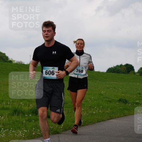 05.05.2024 - 7. Wedeler Halbmarathon Fuchs,  Jonas http://msf.ph/oto/6234935 05.05.2024 11:22:03 Laufen 606, 768 meine-sportfotos.de