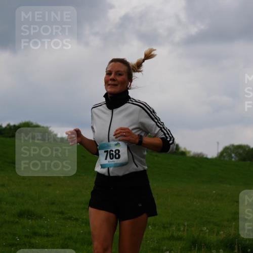 05.05.2024 - 7. Wedeler Halbmarathon Fuchs,  Jonas http://msf.ph/oto/6234946 05.05.2024 11:22:05 Laufen 768, 68 meine-sportfotos.de
