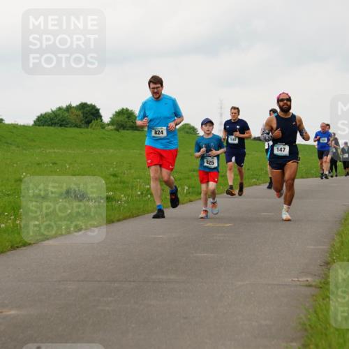 05.05.2024 - 7. Wedeler Halbmarathon Fuchs,  Jonas http://msf.ph/oto/6234987 05.05.2024 11:22:11 Laufen 824, 825, 140, 147, 529 meine-sportfotos.de