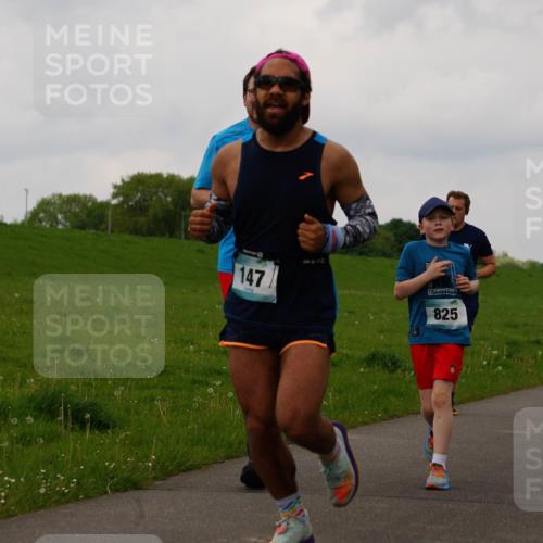 05.05.2024 - 7. Wedeler Halbmarathon Fuchs,  Jonas http://msf.ph/oto/6235007 05.05.2024 11:22:15 Laufen 147, 10, 19, 260, 825 meine-sportfotos.de