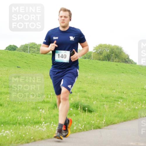 05.05.2024 - 7. Wedeler Halbmarathon Fuchs,  Jonas http://msf.ph/oto/6235014 05.05.2024 11:22:19 Laufen 140 meine-sportfotos.de