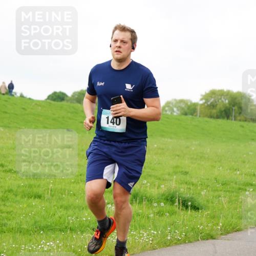 05.05.2024 - 7. Wedeler Halbmarathon Fuchs,  Jonas http://msf.ph/oto/6235016 05.05.2024 11:22:19 Laufen 140 meine-sportfotos.de