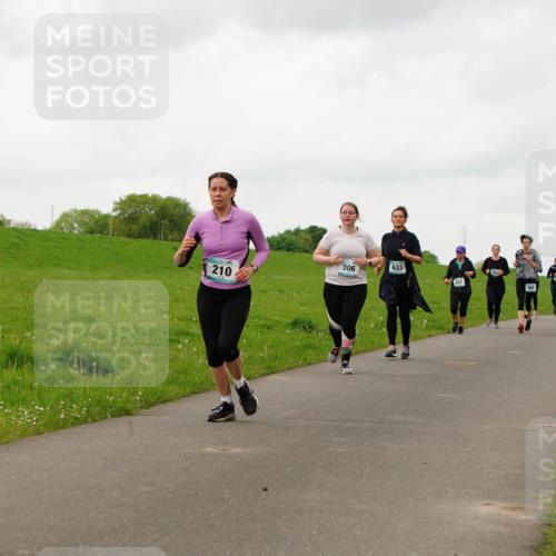 05.05.2024 - 7. Wedeler Halbmarathon Fuchs,  Jonas http://msf.ph/oto/6235060 05.05.2024 11:22:30 Laufen 633, 306, 210 meine-sportfotos.de