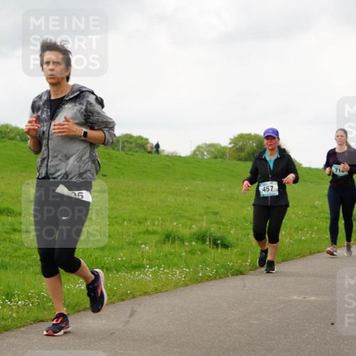 05.05.2024 - 7. Wedeler Halbmarathon Fuchs,  Jonas http://msf.ph/oto/6235089 05.05.2024 11:22:39 Laufen 5, 457, 716, 807 meine-sportfotos.de