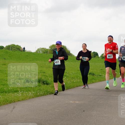 05.05.2024 - 7. Wedeler Halbmarathon Fuchs,  Jonas http://msf.ph/oto/6235091 05.05.2024 11:22:39 Laufen 807, 716, 808, 457 meine-sportfotos.de