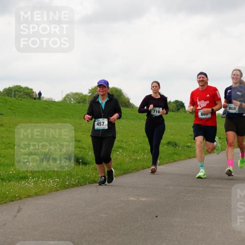 05.05.2024 - 7. Wedeler Halbmarathon Fuchs,  Jonas http://msf.ph/oto/6235092 05.05.2024 11:22:39 Laufen 457, 716, 807, 808 meine-sportfotos.de