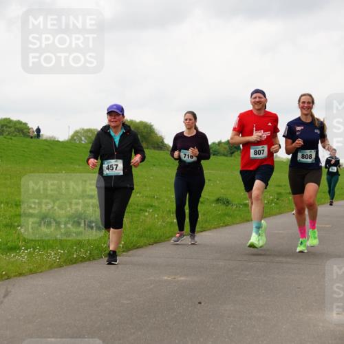 05.05.2024 - 7. Wedeler Halbmarathon Fuchs,  Jonas http://msf.ph/oto/6235094 05.05.2024 11:22:40 Laufen 807, 716, 808, 457 meine-sportfotos.de