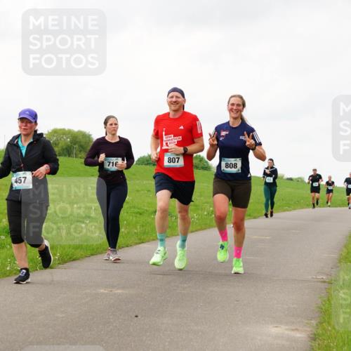 05.05.2024 - 7. Wedeler Halbmarathon Fuchs,  Jonas http://msf.ph/oto/6235097 05.05.2024 11:22:40 Laufen 457, 2024, 716, 807, 808 meine-sportfotos.de