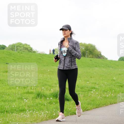 05.05.2024 - 7. Wedeler Halbmarathon Fuchs,  Jonas http://msf.ph/oto/6235127 05.05.2024 11:22:47 Laufen 857, 453 meine-sportfotos.de