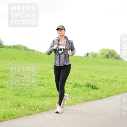05.05.2024 - 7. Wedeler Halbmarathon Fuchs,  Jonas http://msf.ph/oto/6235131 05.05.2024 11:22:48 Laufen 857, 453 meine-sportfotos.de