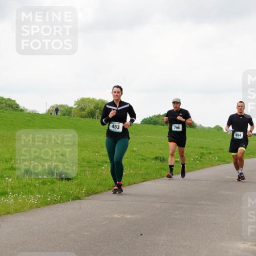05.05.2024 - 7. Wedeler Halbmarathon Fuchs,  Jonas http://msf.ph/oto/6235133 05.05.2024 11:22:50 Laufen 796, 453, 894 meine-sportfotos.de