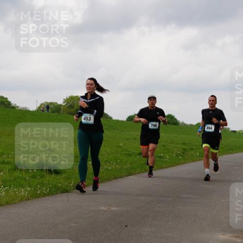 05.05.2024 - 7. Wedeler Halbmarathon Fuchs,  Jonas http://msf.ph/oto/6235137 05.05.2024 11:22:50 Laufen 453, 796, 894 meine-sportfotos.de