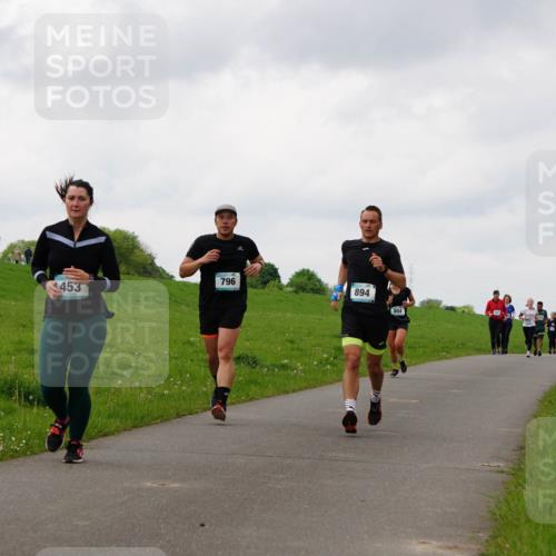 05.05.2024 - 7. Wedeler Halbmarathon Fuchs,  Jonas http://msf.ph/oto/6235142 05.05.2024 11:22:51 Laufen 796, 894, 453, 804 meine-sportfotos.de