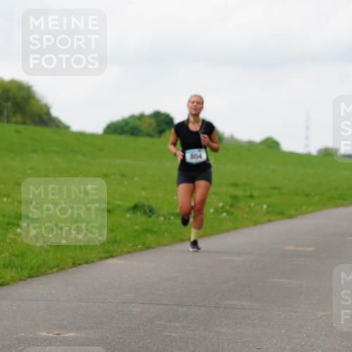 05.05.2024 - 7. Wedeler Halbmarathon Fuchs,  Jonas http://msf.ph/oto/6235158 05.05.2024 11:22:54 Laufen  meine-sportfotos.de