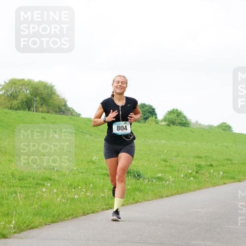 05.05.2024 - 7. Wedeler Halbmarathon Fuchs,  Jonas http://msf.ph/oto/6235163 05.05.2024 11:22:55 Laufen 804 meine-sportfotos.de