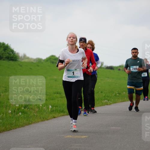 05.05.2024 - 7. Wedeler Halbmarathon Fuchs,  Jonas http://msf.ph/oto/6235187 05.05.2024 11:23:01 Laufen 71, 749, 161 meine-sportfotos.de