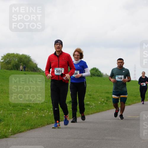 05.05.2024 - 7. Wedeler Halbmarathon Fuchs,  Jonas http://msf.ph/oto/6235207 05.05.2024 11:23:08 Laufen 501, 00, 749, 118 meine-sportfotos.de
