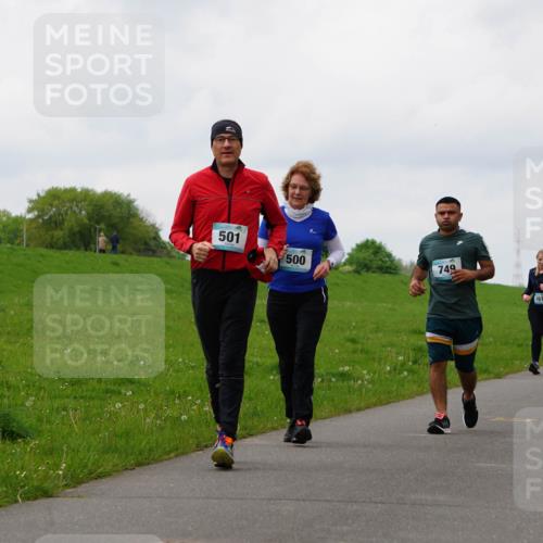 05.05.2024 - 7. Wedeler Halbmarathon Fuchs,  Jonas http://msf.ph/oto/6235209 05.05.2024 11:23:09 Laufen 501, 500, 749, 161 meine-sportfotos.de
