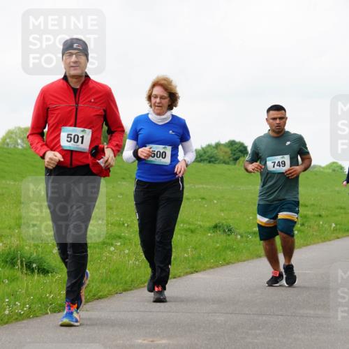 05.05.2024 - 7. Wedeler Halbmarathon Fuchs,  Jonas http://msf.ph/oto/6235222 05.05.2024 11:23:10 Laufen 501, 500, 749, 161, 11 meine-sportfotos.de