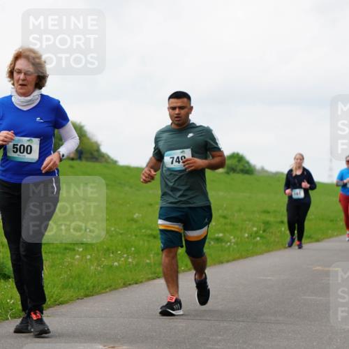 05.05.2024 - 7. Wedeler Halbmarathon Fuchs,  Jonas http://msf.ph/oto/6235227 05.05.2024 11:23:11 Laufen 500, 749, 161 meine-sportfotos.de