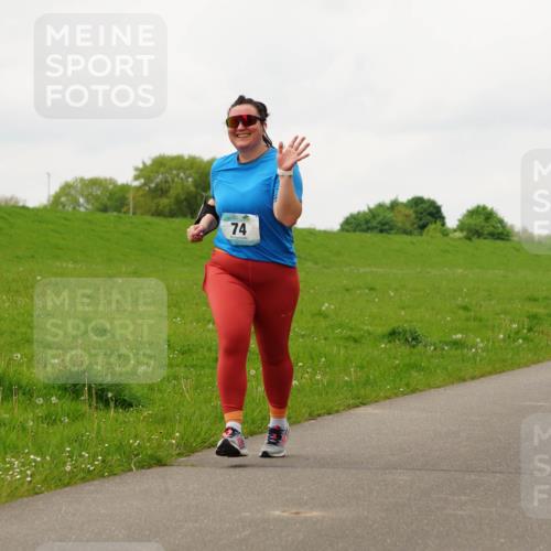 05.05.2024 - 7. Wedeler Halbmarathon Fuchs,  Jonas http://msf.ph/oto/6235266 05.05.2024 11:23:21 Laufen 74 meine-sportfotos.de