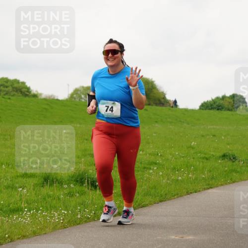 05.05.2024 - 7. Wedeler Halbmarathon Fuchs,  Jonas http://msf.ph/oto/6235272 05.05.2024 11:23:22 Laufen 74 meine-sportfotos.de