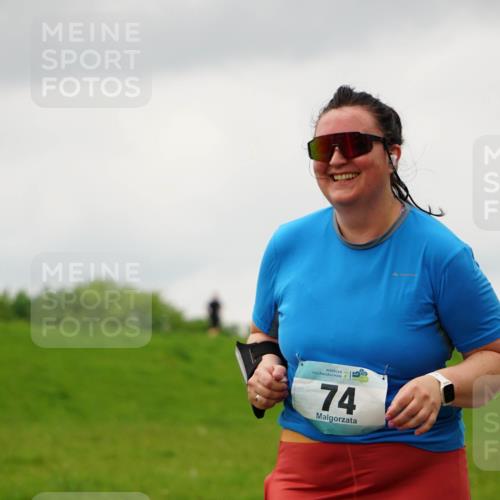 05.05.2024 - 7. Wedeler Halbmarathon Fuchs,  Jonas http://msf.ph/oto/6235278 05.05.2024 11:23:24 Laufen 74 meine-sportfotos.de