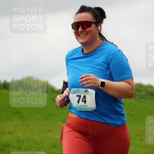 05.05.2024 - 7. Wedeler Halbmarathon Fuchs,  Jonas http://msf.ph/oto/6235279 05.05.2024 11:23:24 Laufen 74 meine-sportfotos.de