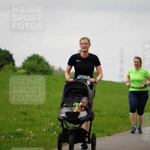 05.05.2024 - 7. Wedeler Halbmarathon Fuchs,  Jonas http://msf.ph/oto/6235284 05.05.2024 11:23:29 Laufen  meine-sportfotos.de