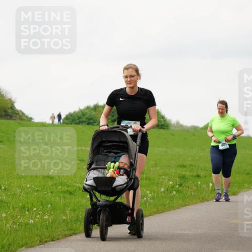 05.05.2024 - 7. Wedeler Halbmarathon Fuchs,  Jonas http://msf.ph/oto/6235287 05.05.2024 11:23:32 Laufen 480 meine-sportfotos.de