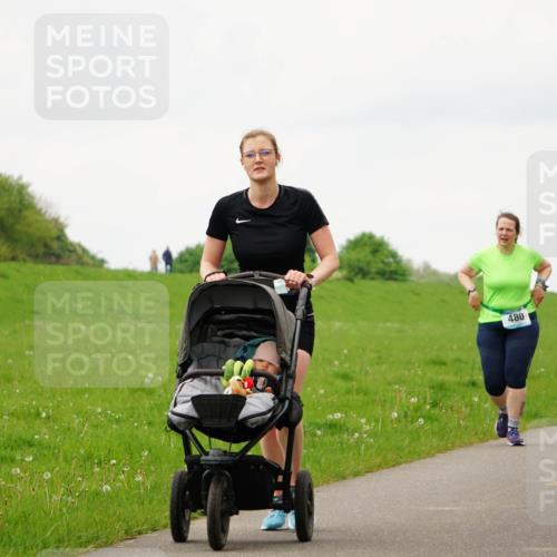 05.05.2024 - 7. Wedeler Halbmarathon Fuchs,  Jonas http://msf.ph/oto/6235292 05.05.2024 11:23:32 Laufen 480 meine-sportfotos.de