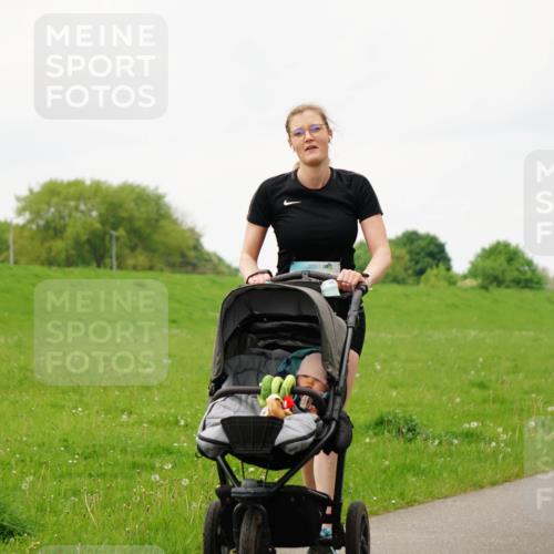 05.05.2024 - 7. Wedeler Halbmarathon Fuchs,  Jonas http://msf.ph/oto/6235299 05.05.2024 11:23:33 Laufen 480 meine-sportfotos.de