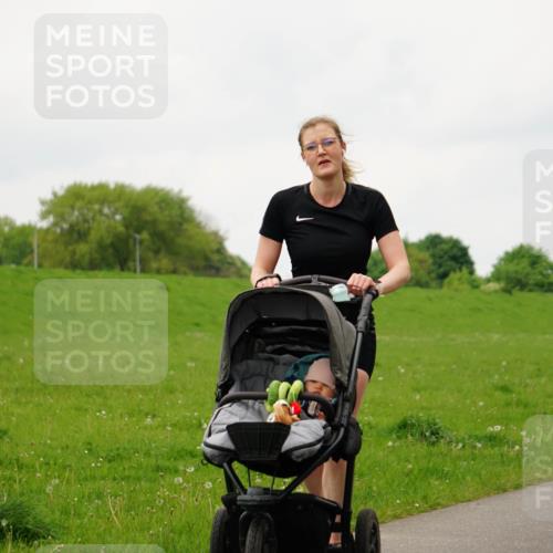 05.05.2024 - 7. Wedeler Halbmarathon Fuchs,  Jonas http://msf.ph/oto/6235300 05.05.2024 11:23:33 Laufen 480 meine-sportfotos.de