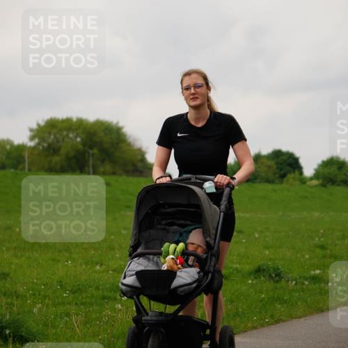 05.05.2024 - 7. Wedeler Halbmarathon Fuchs,  Jonas http://msf.ph/oto/6235301 05.05.2024 11:23:33 Laufen 480 meine-sportfotos.de