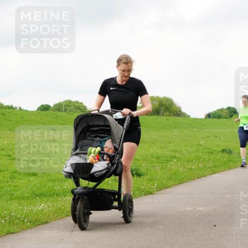 05.05.2024 - 7. Wedeler Halbmarathon Fuchs,  Jonas http://msf.ph/oto/6235307 05.05.2024 11:23:35 Laufen 480 meine-sportfotos.de